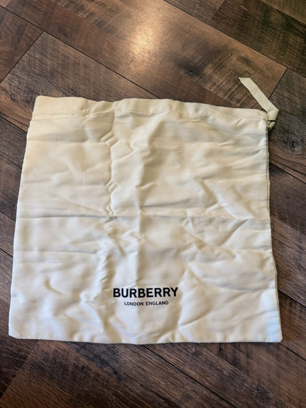 Burberry Large Dust Bag Drawstring Travel Storage 21 X 21 Inch Authentic